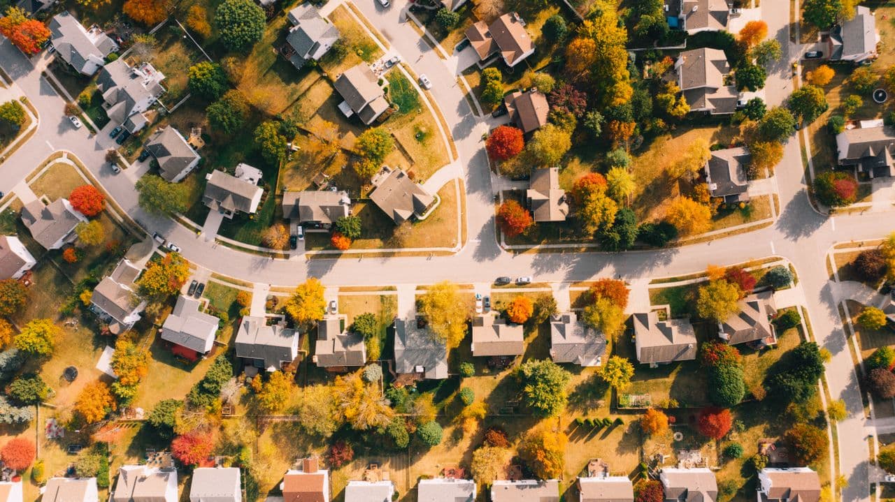 Single-Family Rental REITs vs Fractional Homes
