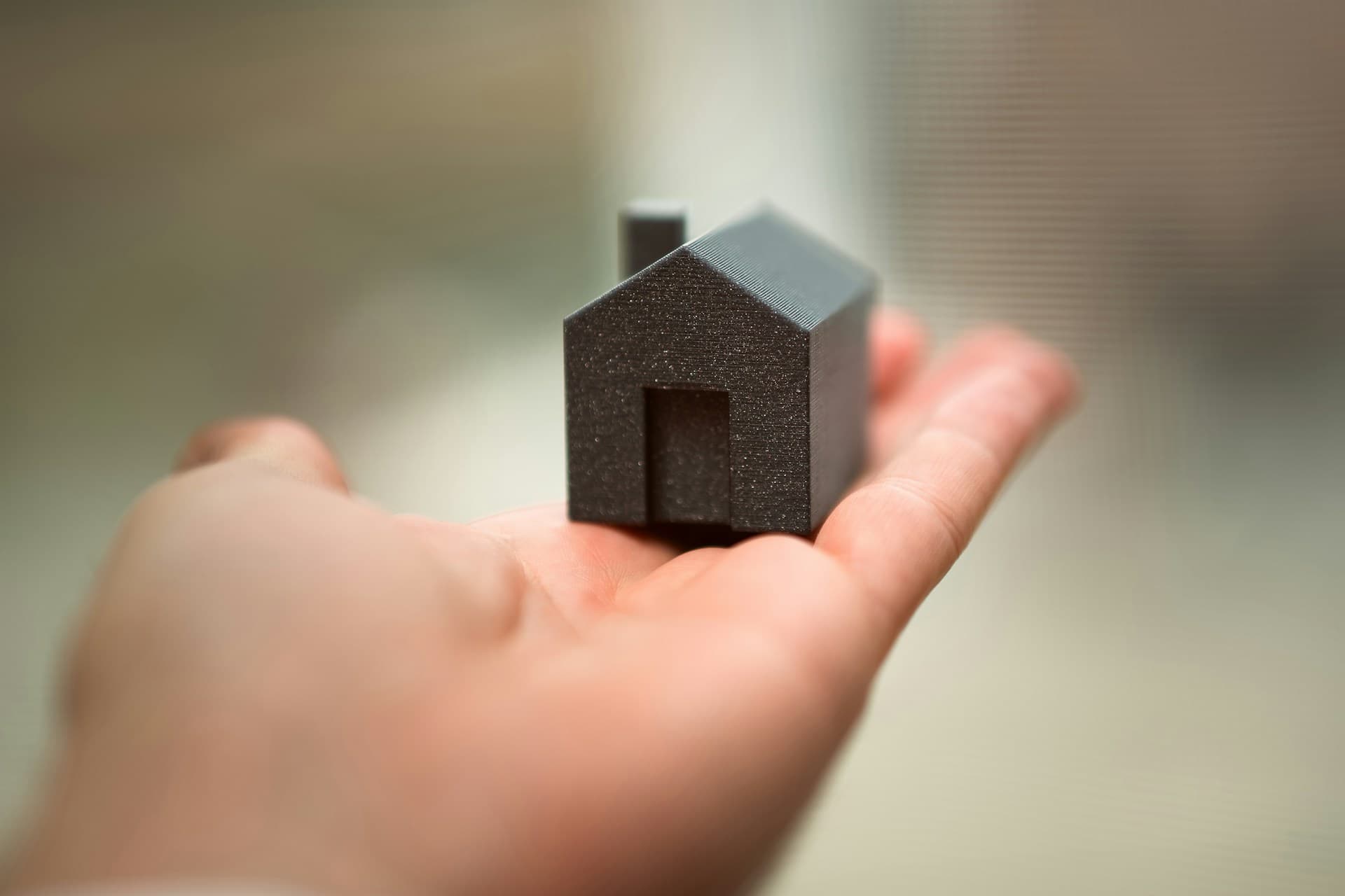 mogul vs. Fundrise vs. RealtyMogul